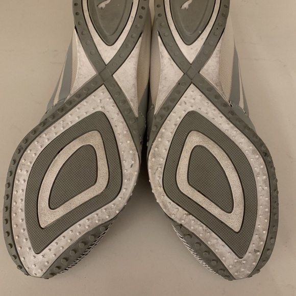 Puma Asha Alt 2 Ballet Flats Slip-On Shoes sz 9 Grey/White - Picture 2 of 4